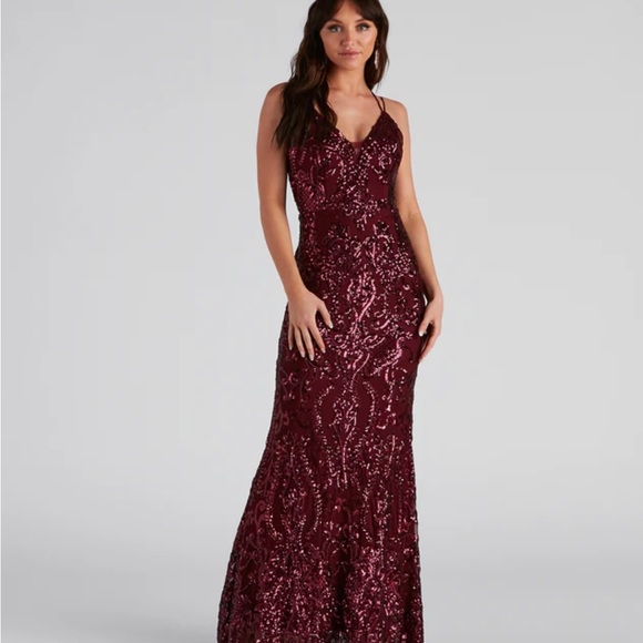 Dresses & Skirts - Windsor Dress